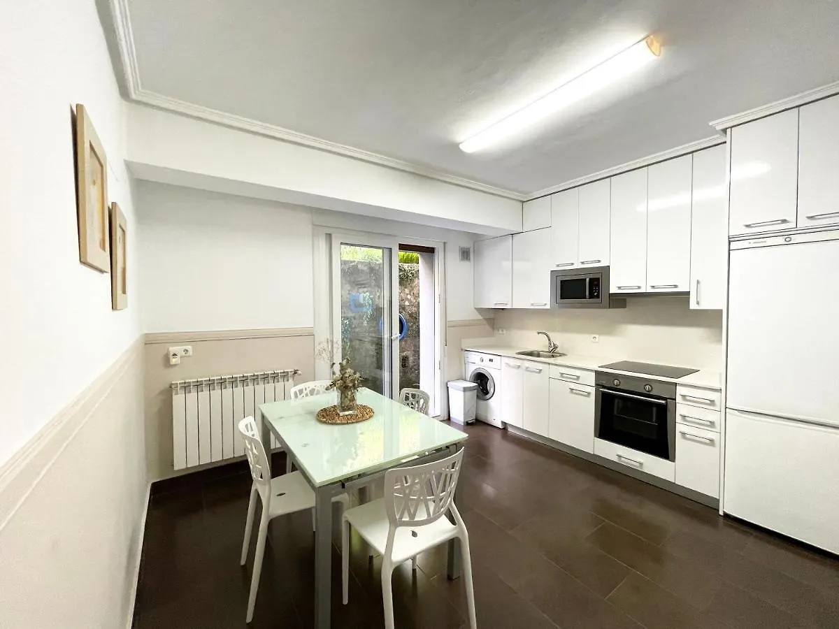 Lore - Parking Y Bicis Gratis San Sebastian Apartment